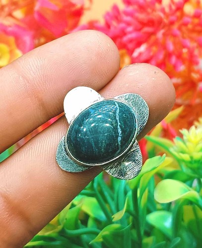 Bague boho faite - , main
