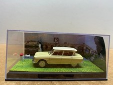 LA ROUTE BLEUE CITROEN AMI 6