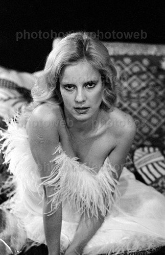 Sylvie vartan exclusive - *,