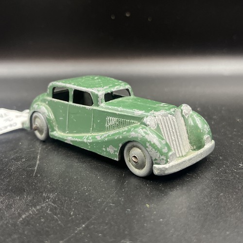 Crescent toys jaguar saloon - crescent,