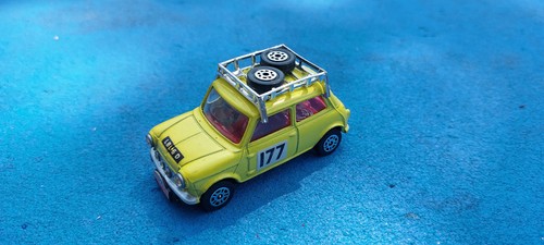 Corgi toys 3396 - toys, mini