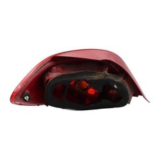 Feu arriere principal droit