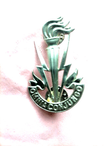 05063 insigne béret de - ,