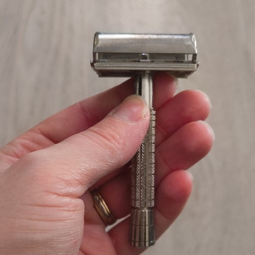 Rasoir sûreté gillette - rasoir,