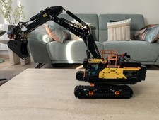 LEGO TECHNIC 42215 Pelleteuse