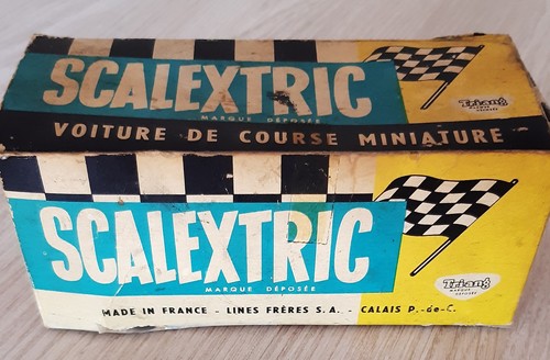 Boite voiture scalextric - boite,