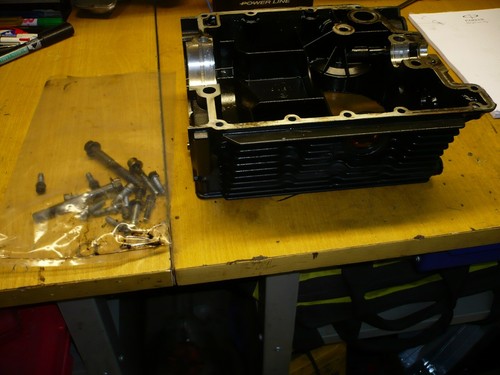 Carter bas moteur huile - carter,