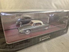 Matrix MAX50304-101  Citroen DS 21 Grand Palais Coupé gris  1/43