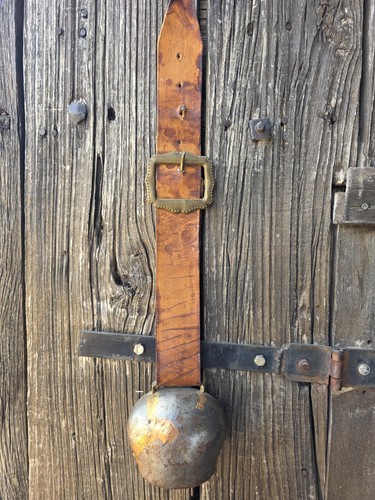 Ancienne cloche varrone - ancienne,
