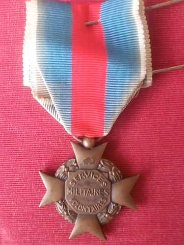 Medaille croix des - des, services