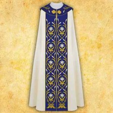  Chape brodée "Basilica"