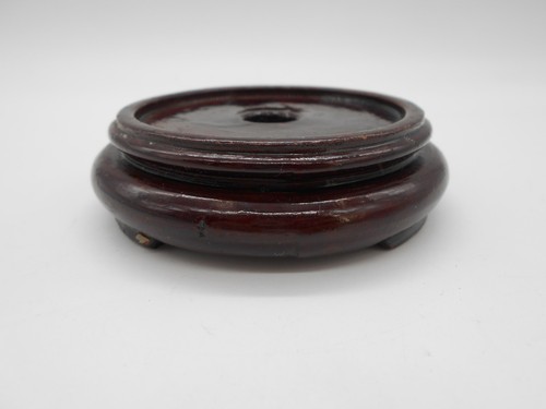Socle en bois - en, vase