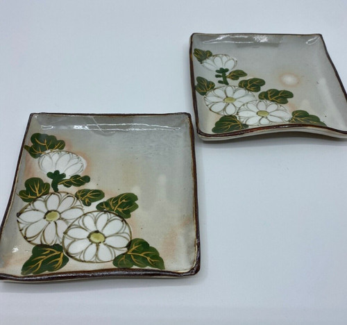 Lot assiettes carrées en - 2,
