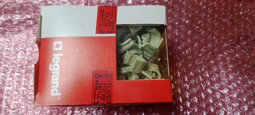 Attache câble 16mm legrand - attache,