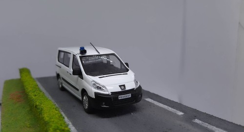 Mondo motors peugeot expert - mondo,