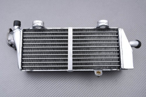Radiateur eau droit - d,