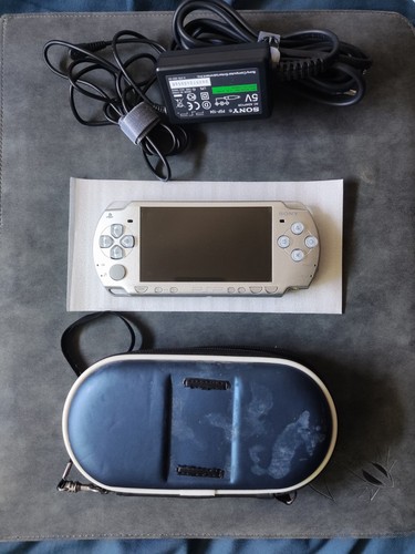 Sony psp 2000 gris - 2000,