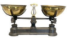 Ancienne petite BALANCE