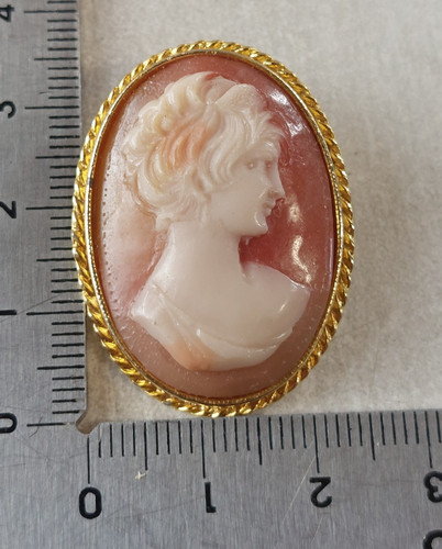 Ancien pendentif broche - /,