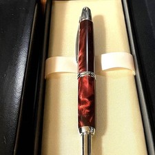 Pilot Capless SE Fountain Pen Marble Red Fine Nib Excellent Condition