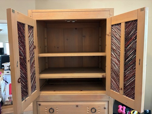 Armoire