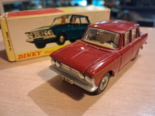 Moskvitch dinky toys made - toys, in