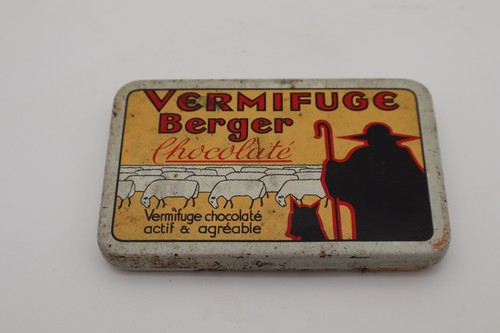 Ancienne boîte tôle