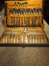 Menagere De 44 Pieces Metal