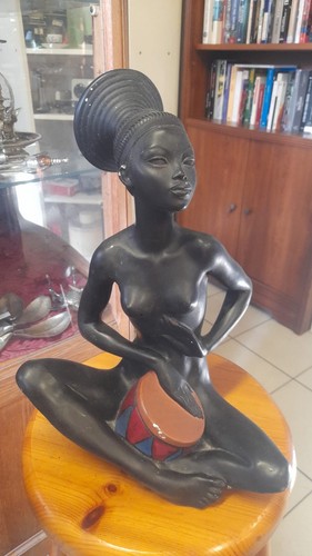 Sculpture africaniste femme - sculpture,