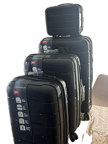 Lot valises en - 4,