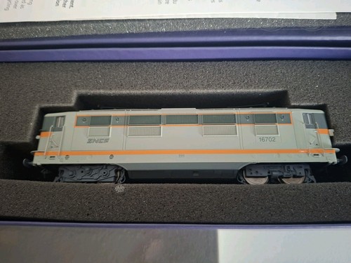 Locomotive 16500 sncf ho - bb,