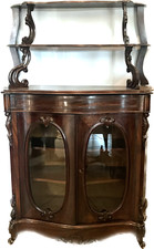 vitrine galbé en placage