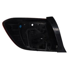 Feu arriere principal droit