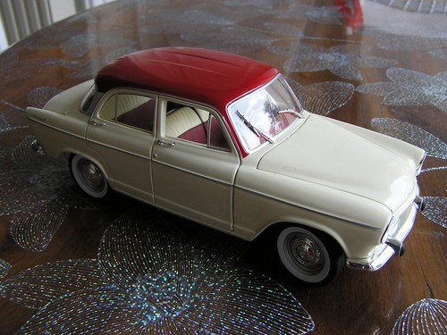 Norev 18ème simca aronde - 1/18ème,