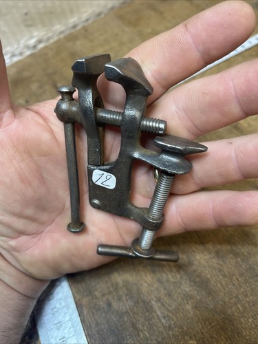 Etau bijouterie old tool - ,