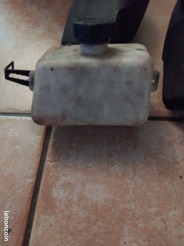 Réservoir pocket bike