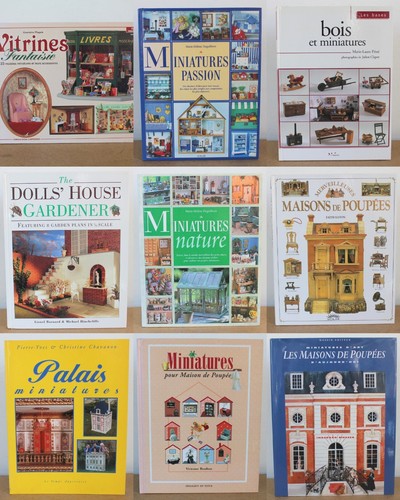 Lot livres vitrines - livres,