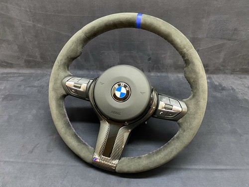 Volant cuir alcantara - cuir,