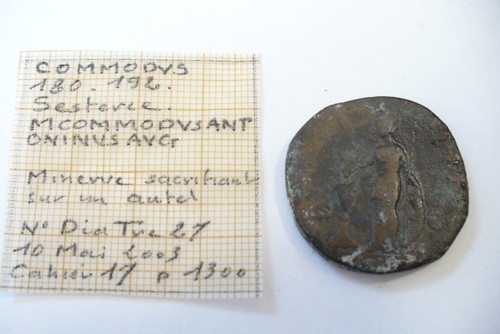 Monnaie antique commodus - ,