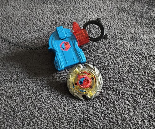 Toupie beyblade métal fusion - toupie,