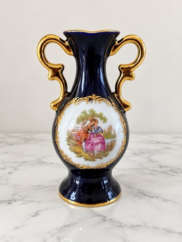 Vase limoges castel - limoges, france