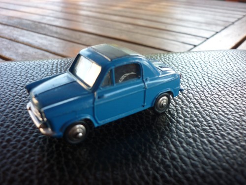 Magnifique dinky toys france - magnifique,