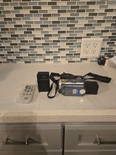 JVC Everio GZ-MG27U 20GB Hard Disk Drive Widescreen Camcorder w Remote,  Charger