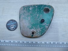1966 Bridgestone BS175 Twin S516-1) left side cover panel with knob