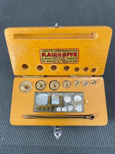Ancien coffret poids - coffret,