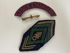 LOT VINTAGE LEGION ETRANGERE / BANANE / GALON / LOSANGE / EPINGLE CRAVATTE 