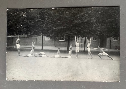 Carte photo hommes sportifs - photo,