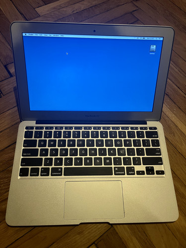 Macbook air inch - 11-inch, 2010
