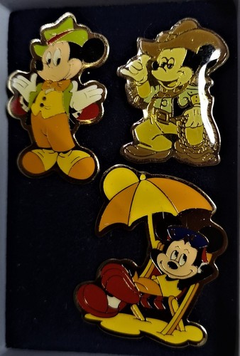 Pin badge broche - 3, neufs