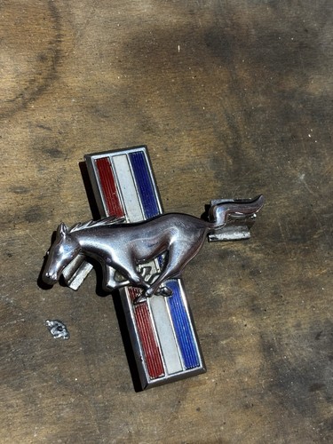 Emblème ford mustang - emblème,